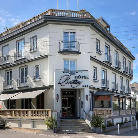 Western Brittany Centre & Plages Otel 3*