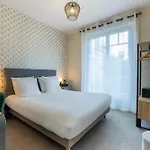 Western Brittany Centre & Plages 3*