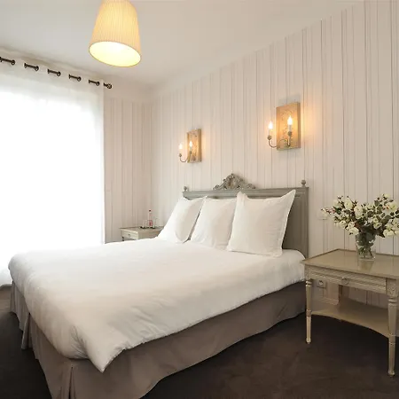 Western Brittany Centre & Plages Hotell 3*