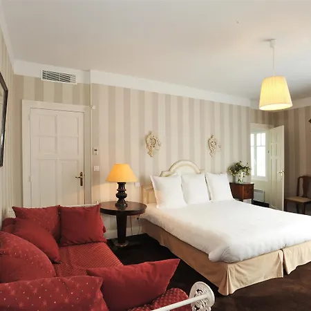 Western Brittany Centre & Plages Otel La Baule