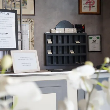 Western Brittany Centre & Plages Hotell 3*