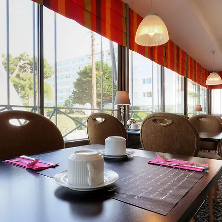 Western Brittany Centre & Plages Hotell