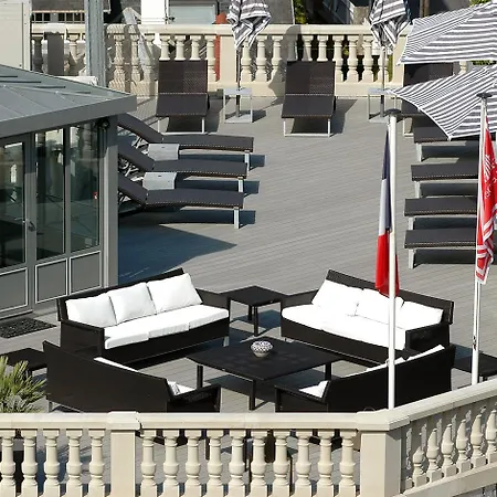 Western Brittany Centre & Plages Hotell 3*