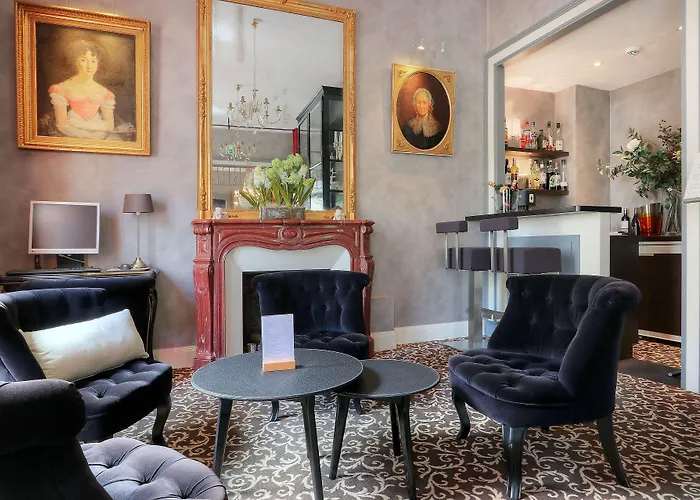 Western Brittany Centre Hotel 3*