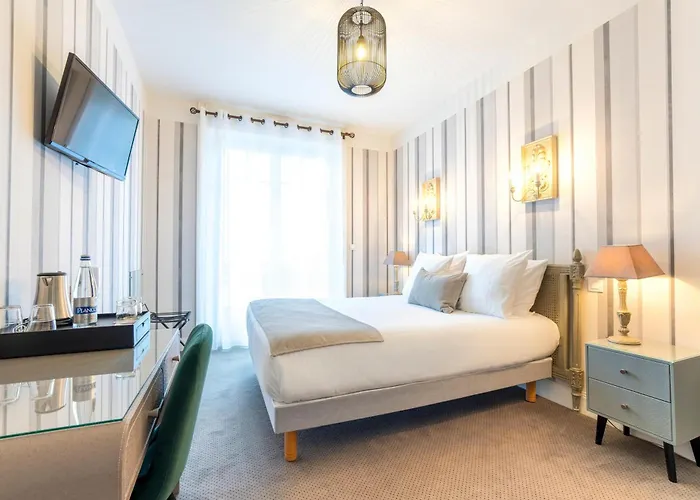 Western Brittany Centre